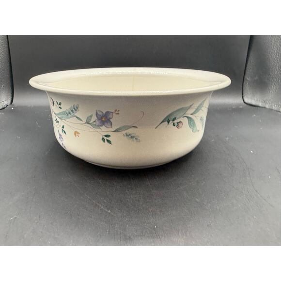 Pfaltzgraff April Dutch Oven Casserole Dish with Lid - Picture 7 of 9